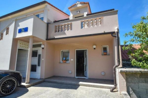 Apartments Lidija
